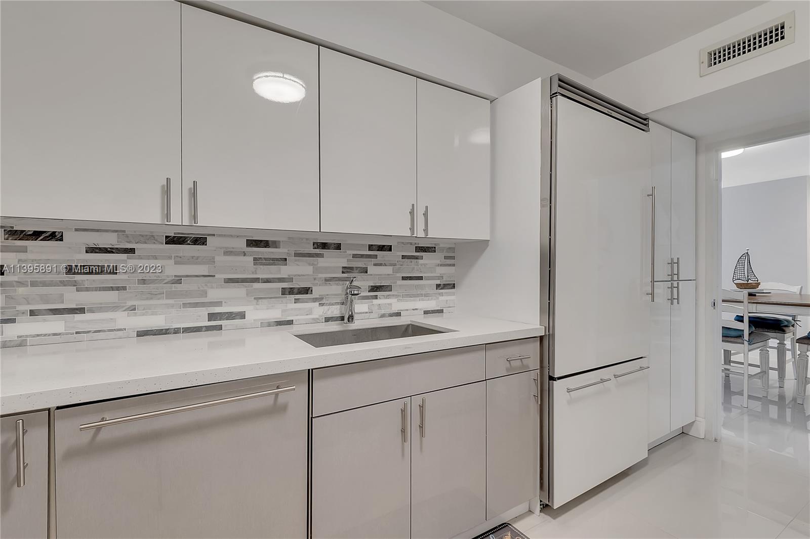 FOUR WINDS CONDO - Residential Lease