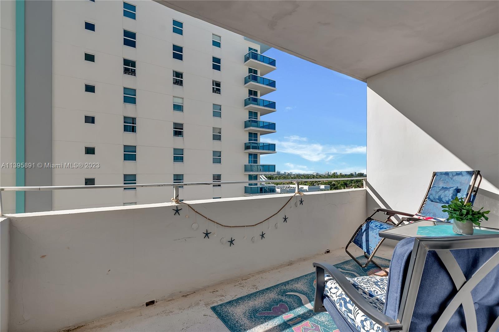 FOUR WINDS CONDO - Residential Lease