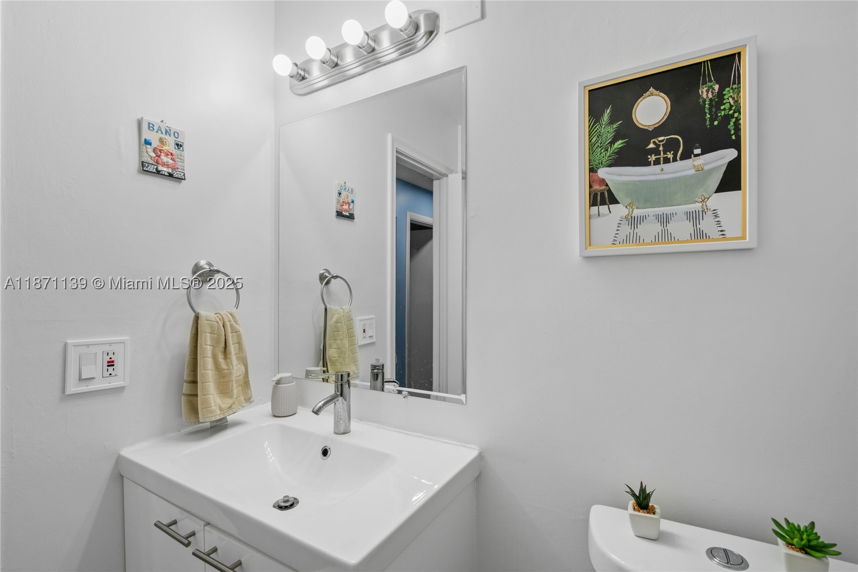 KENDALL LKS E LAKEVIEW TH - Residential