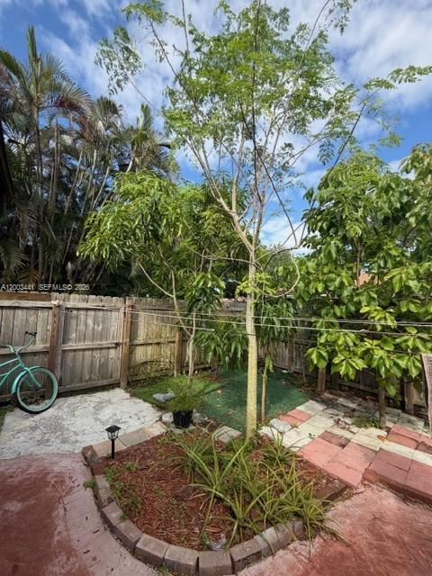 EVERGLADES SUGAR & LAND C - Residential