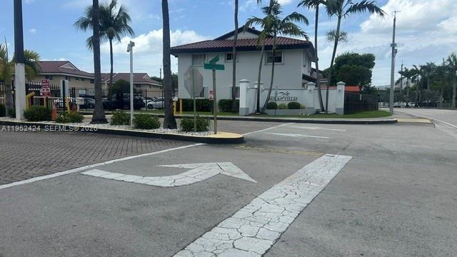 MIRA VILLAS CONDO - Residential