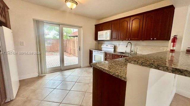MIRA VILLAS CONDO - Residential