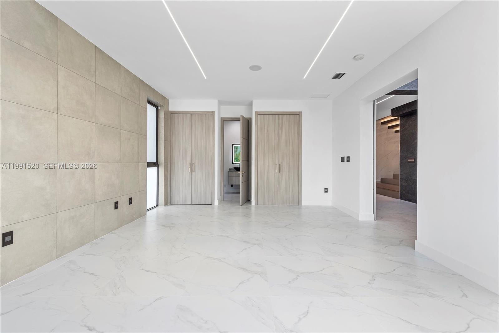 BELLE MEADE 1ST ADDN - Residential