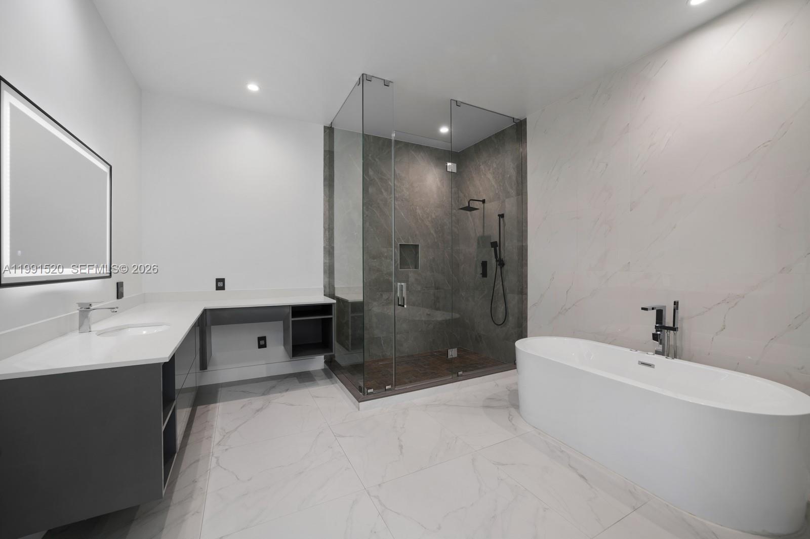 BELLE MEADE 1ST ADDN - Residential