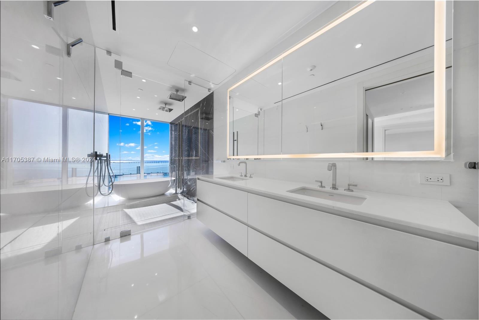 Aston Martin Residences - Residential