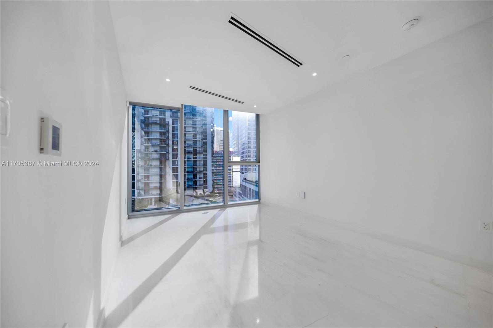Aston Martin Residences - Residential