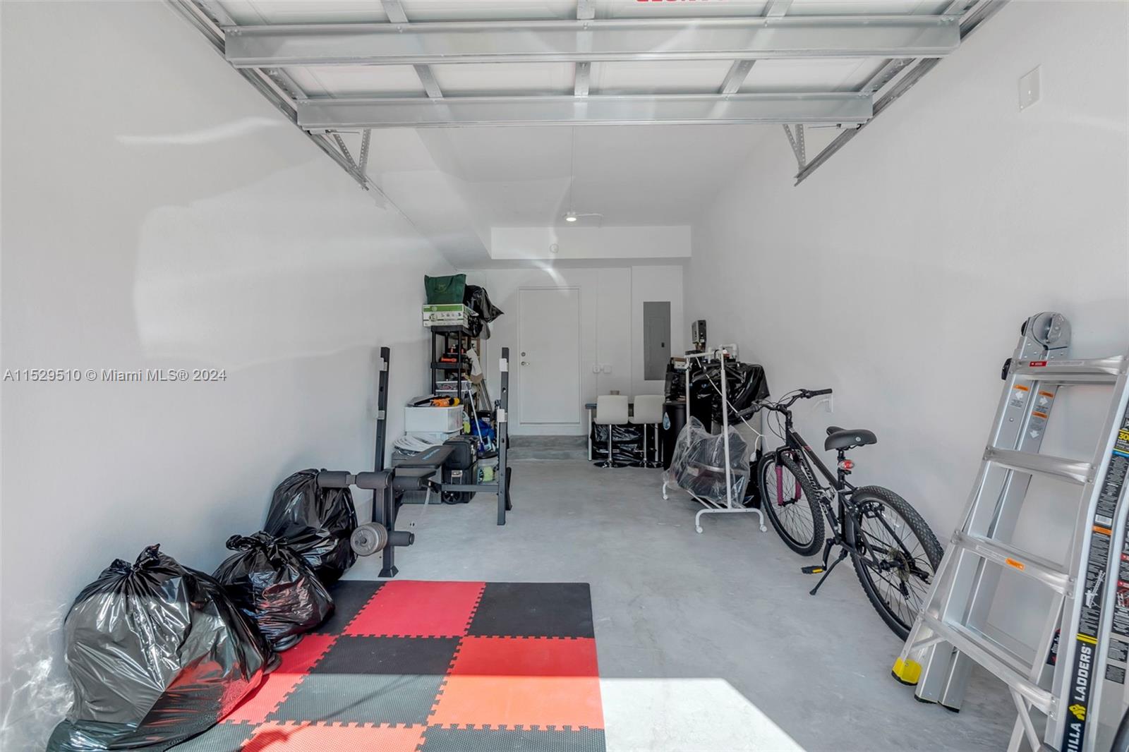 Aurora Subdivision - Residential Lease