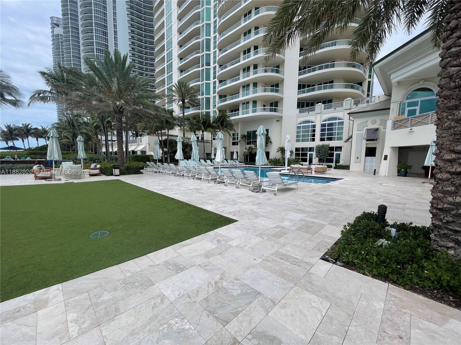 TURNBERRY OCEAN COLONY SO - Residential