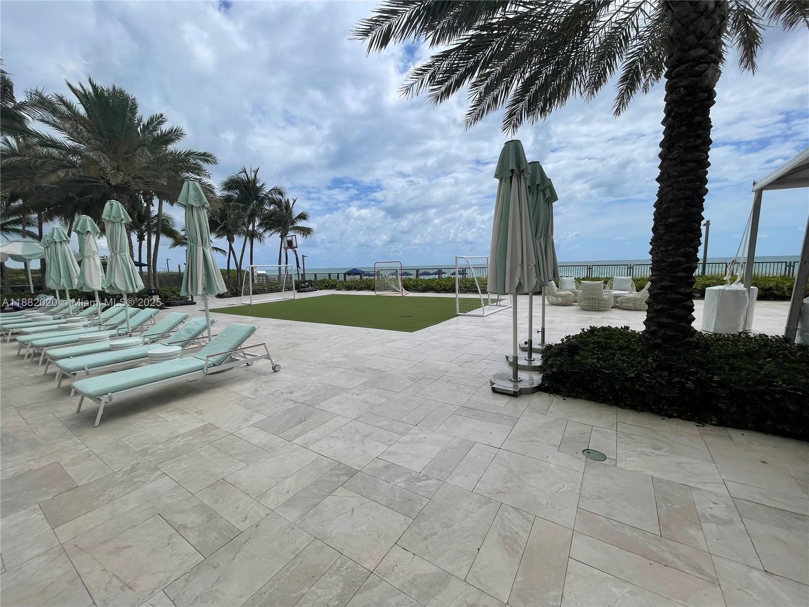 TURNBERRY OCEAN COLONY SO - Residential