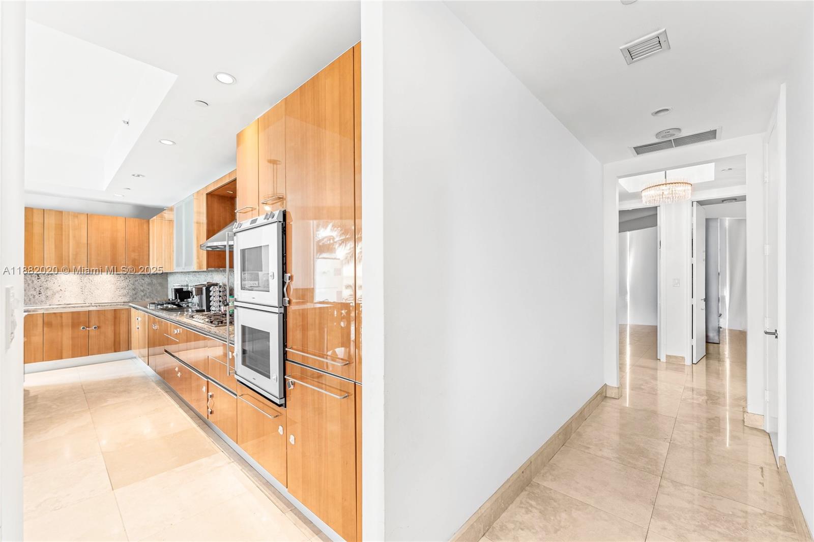 TURNBERRY OCEAN COLONY SO - Residential