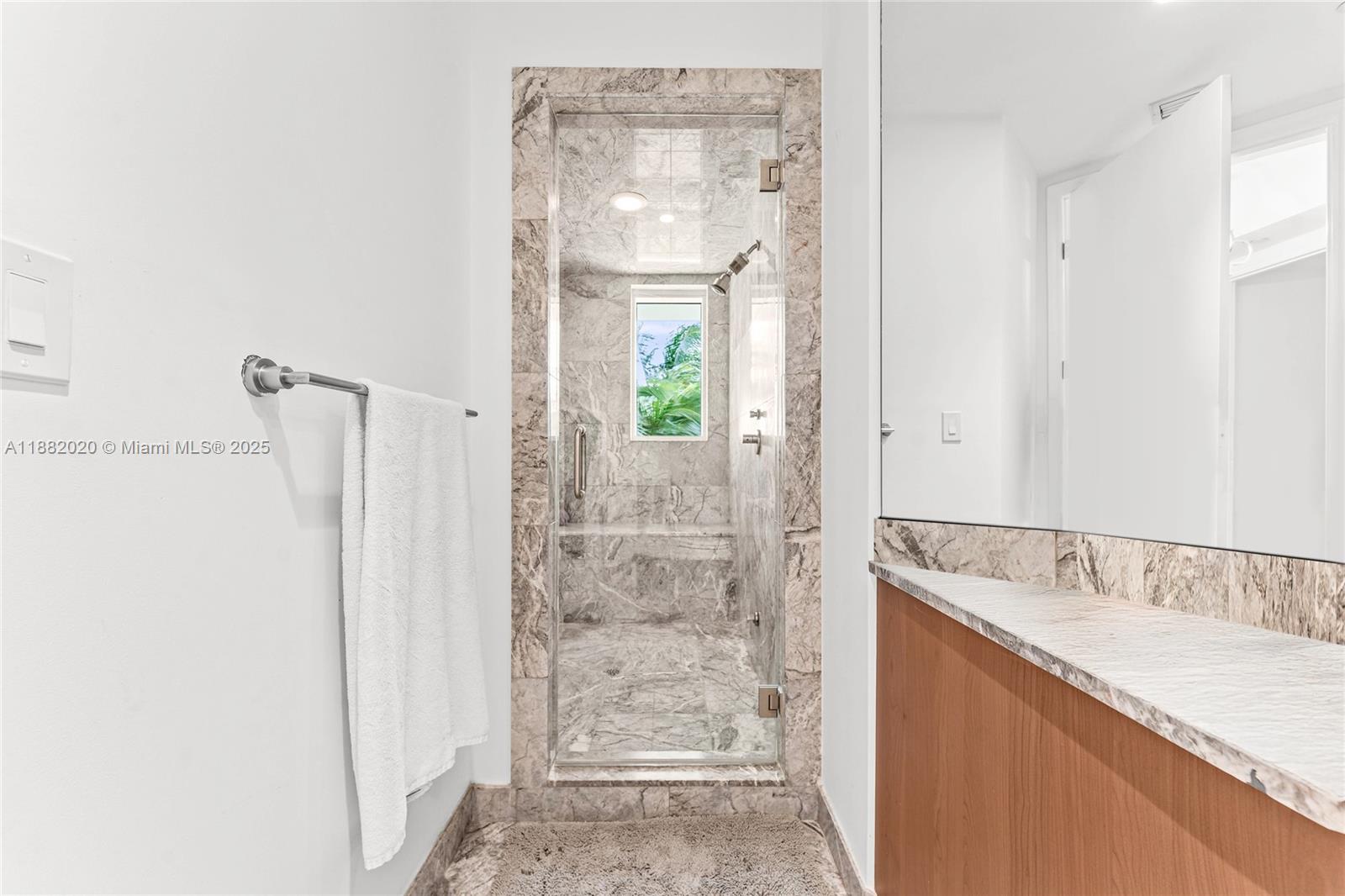 TURNBERRY OCEAN COLONY SO - Residential