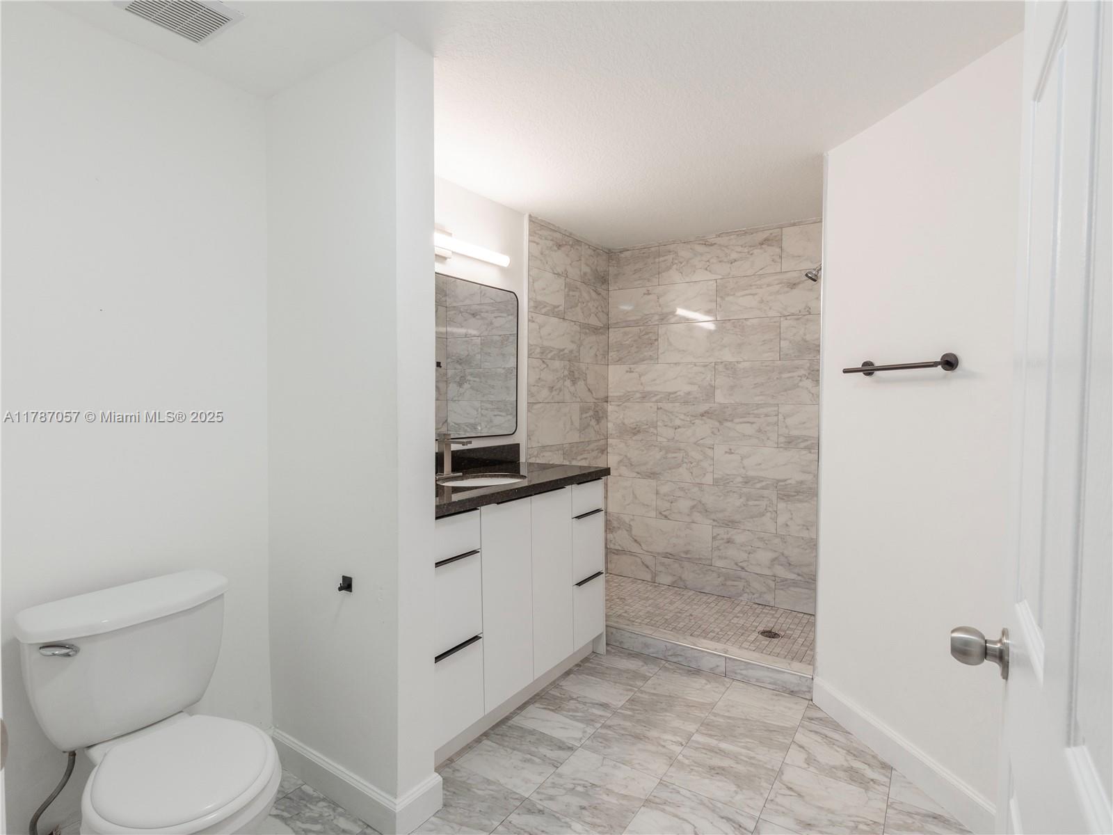POINCIANA LAKES VILLAS CO - Residential