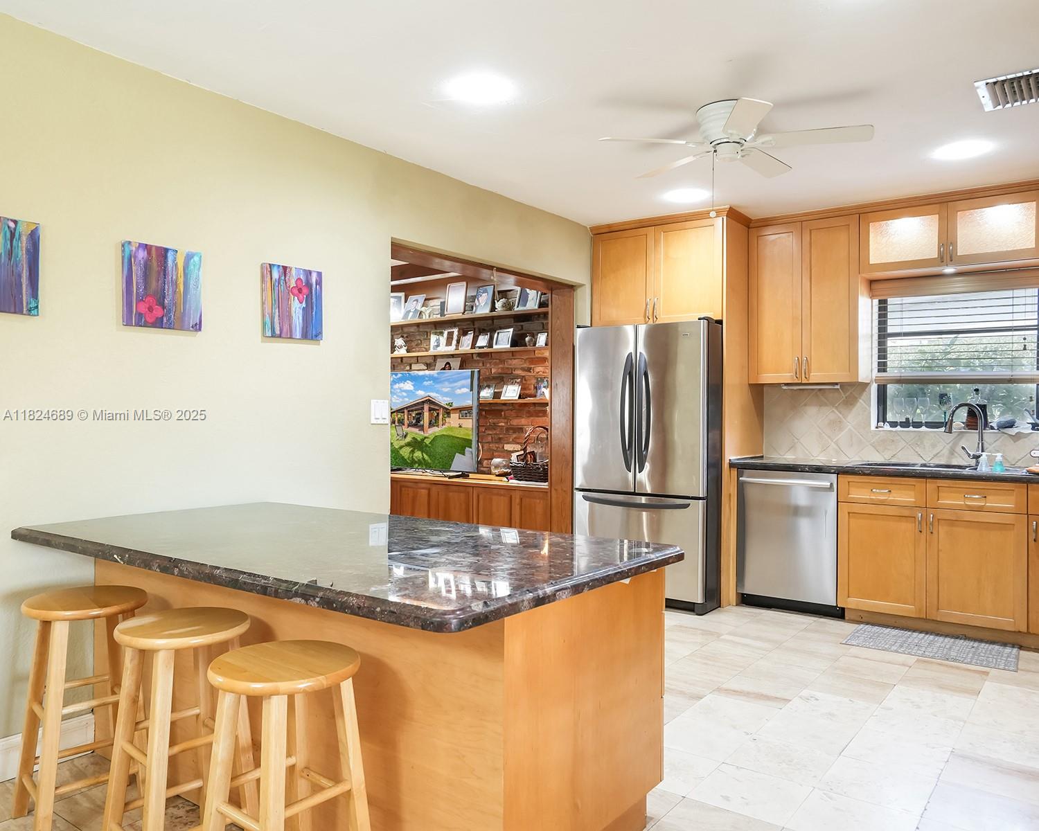 MILLER HEIGHTS SEC 4 - Residential Lease