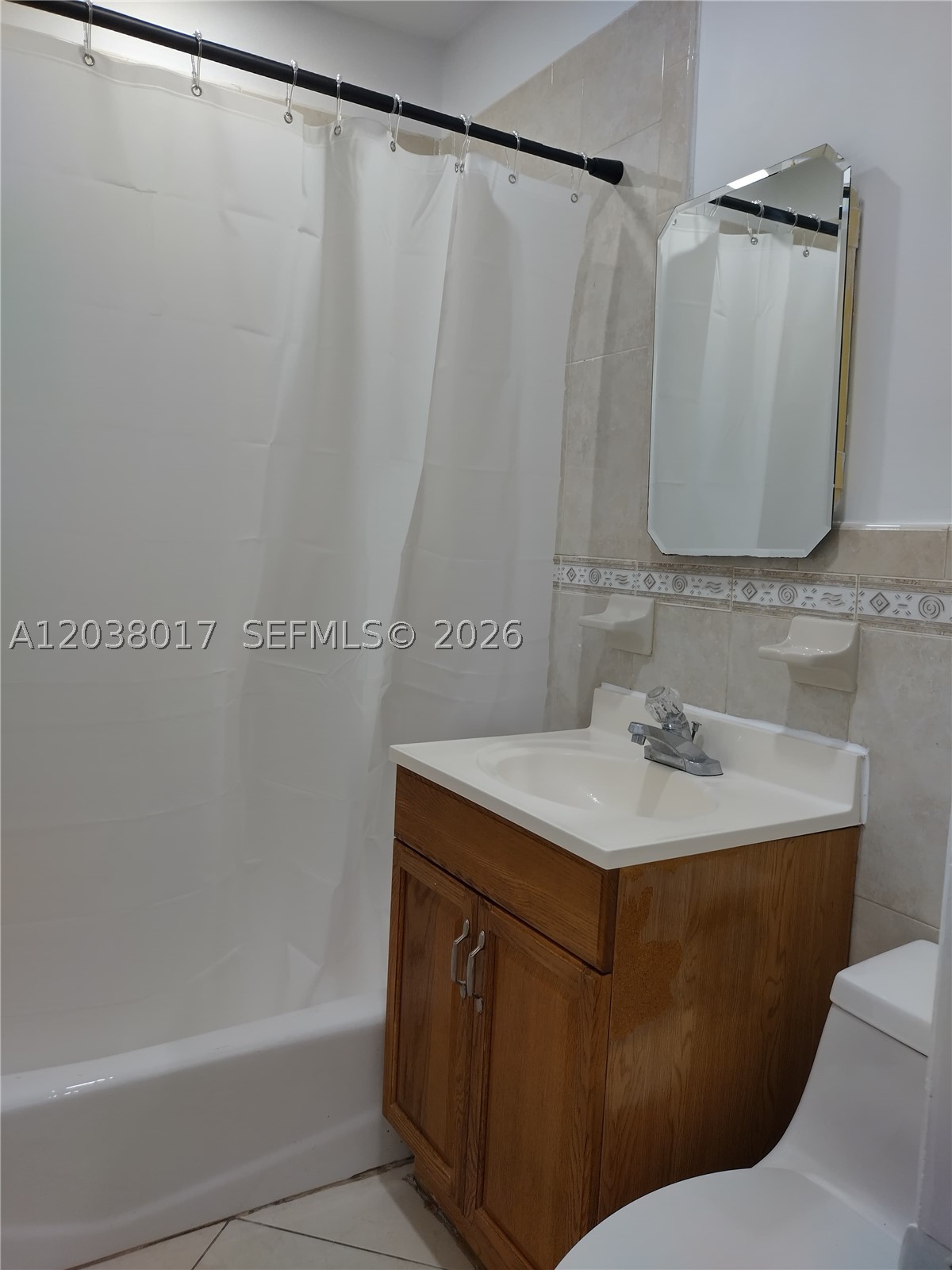 NORWOOD SUB - Residential Lease