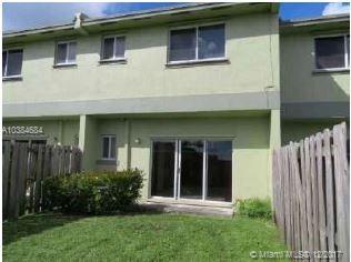 COUNTRY CLUB VILLAS TH CO - Residential Lease