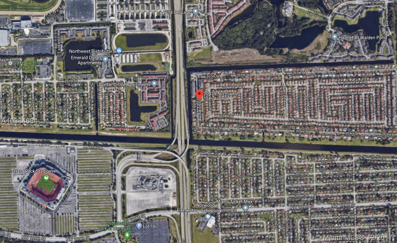 COUNTRY CLUB VILLAS TH CO - Residential Lease