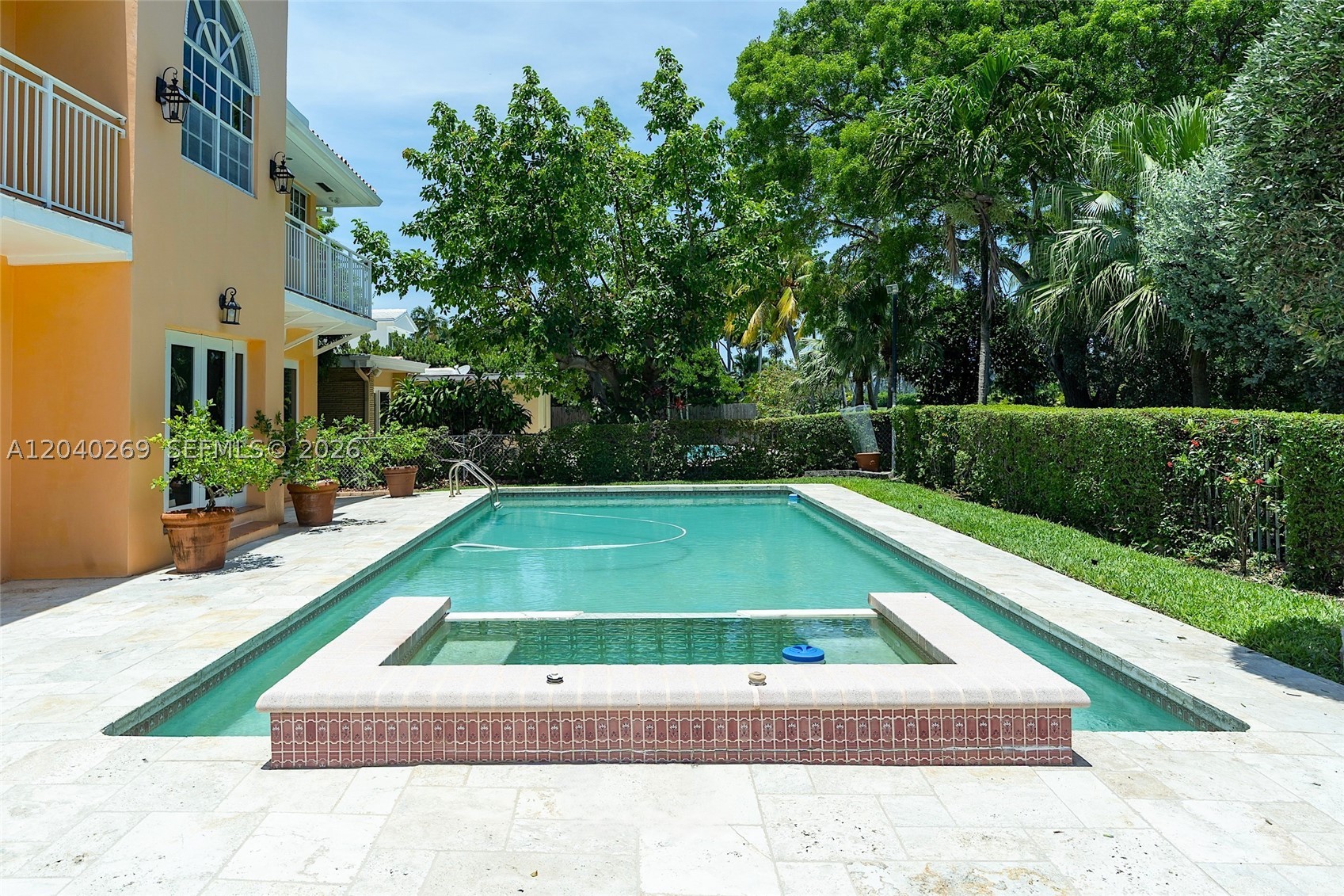 LA GORCE GOLF SUB - Residential