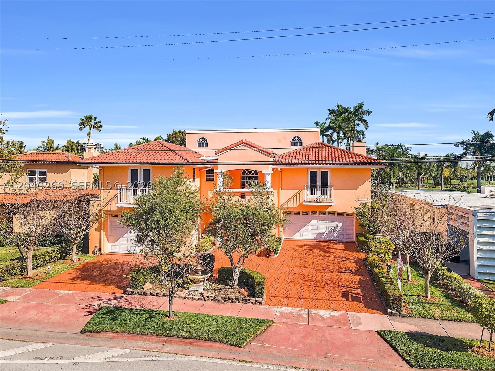 LA GORCE GOLF SUB - Residential