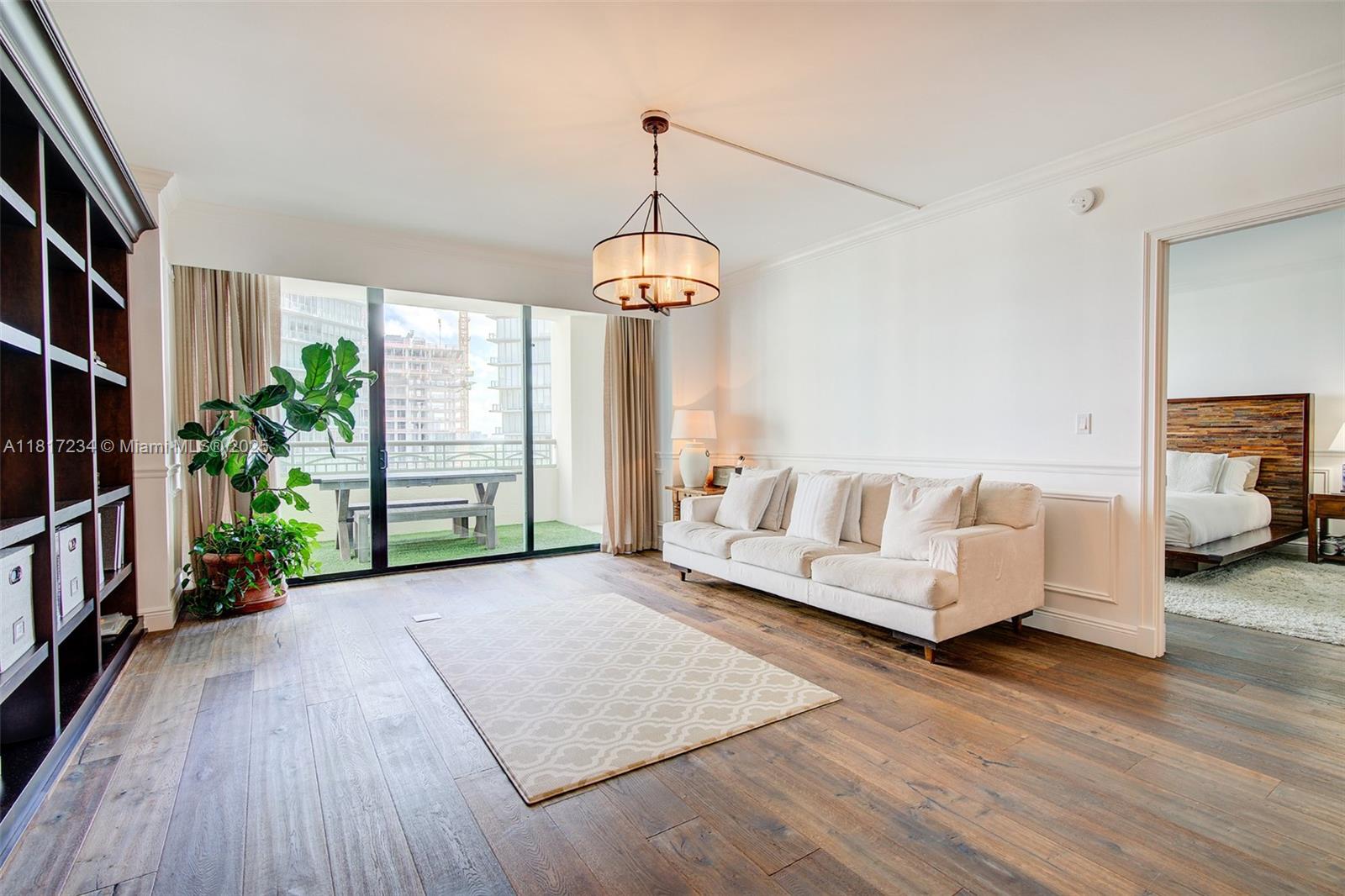 THE TOWER RESIDENCES COND - Residential Lease