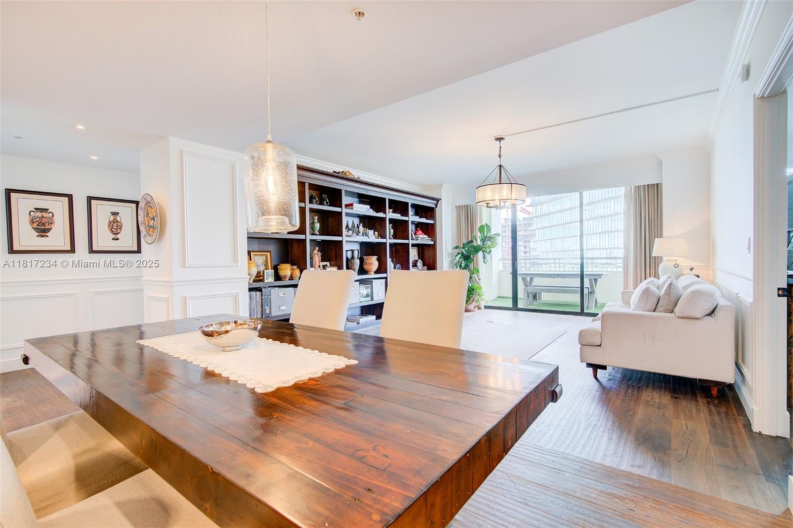 THE TOWER RESIDENCES COND - Residential Lease