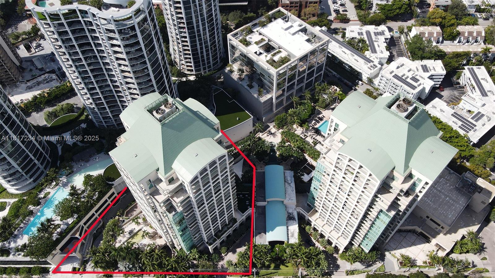 THE TOWER RESIDENCES COND - Residential Lease