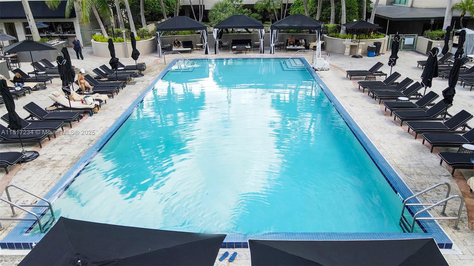 THE TOWER RESIDENCES COND - Residential Lease