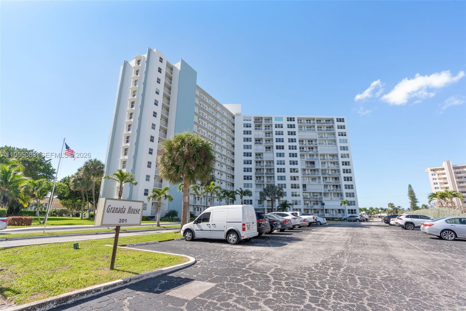 GRANADA HOUSE CONDOMINIUM - Residential