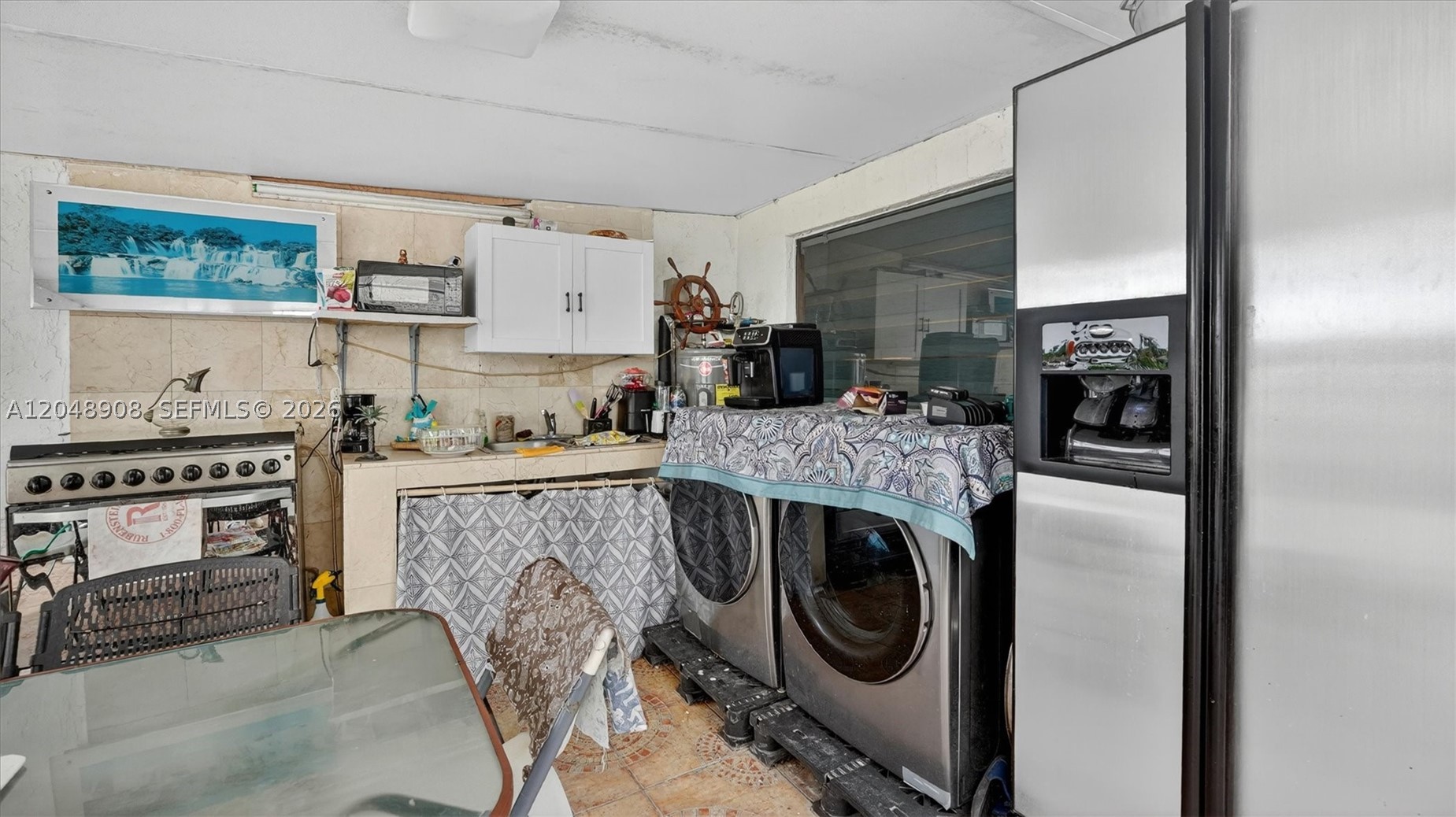 LAKE MARKS AT WESTWIND - Residential