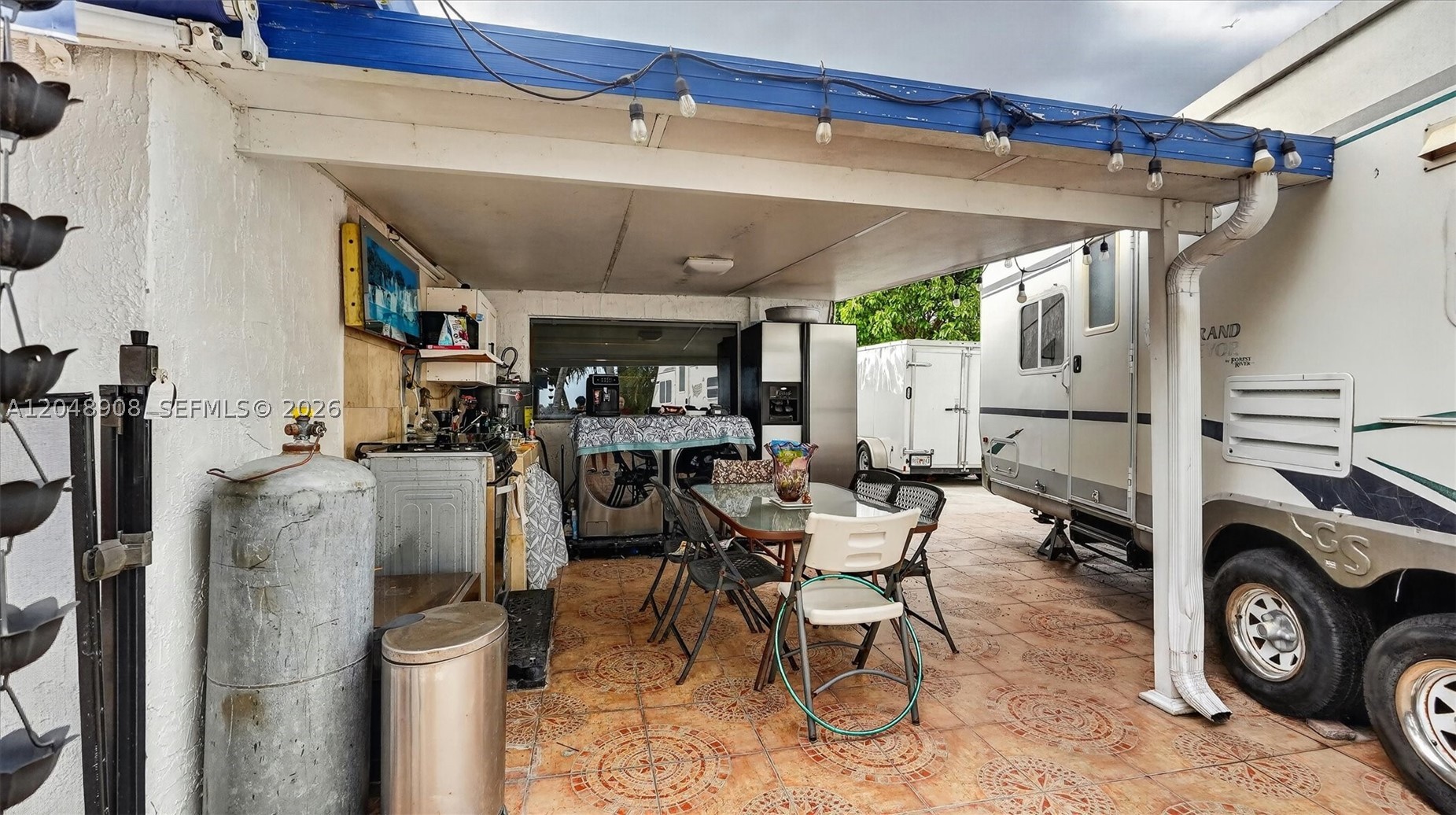 LAKE MARKS AT WESTWIND - Residential