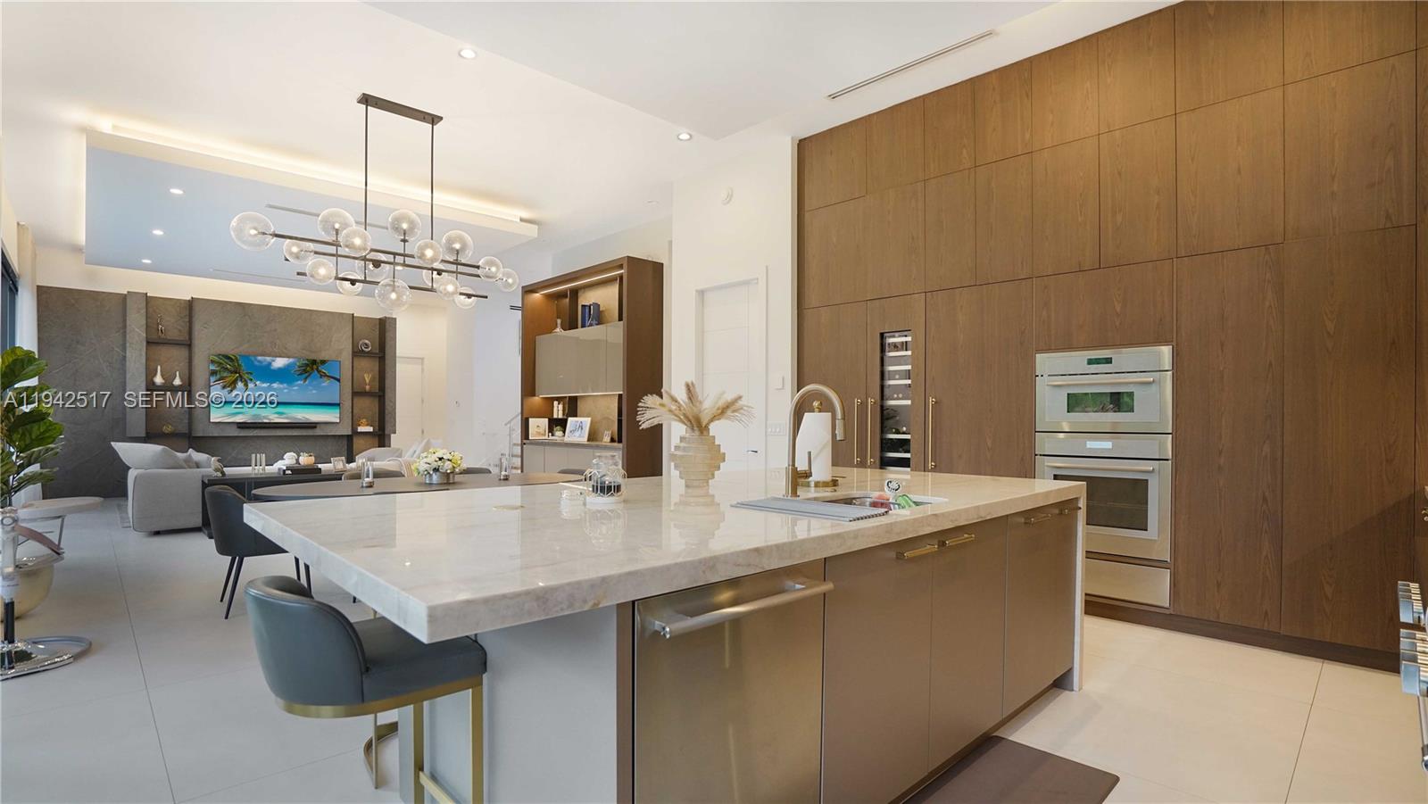 LEFT BANK ESTATES - Residential