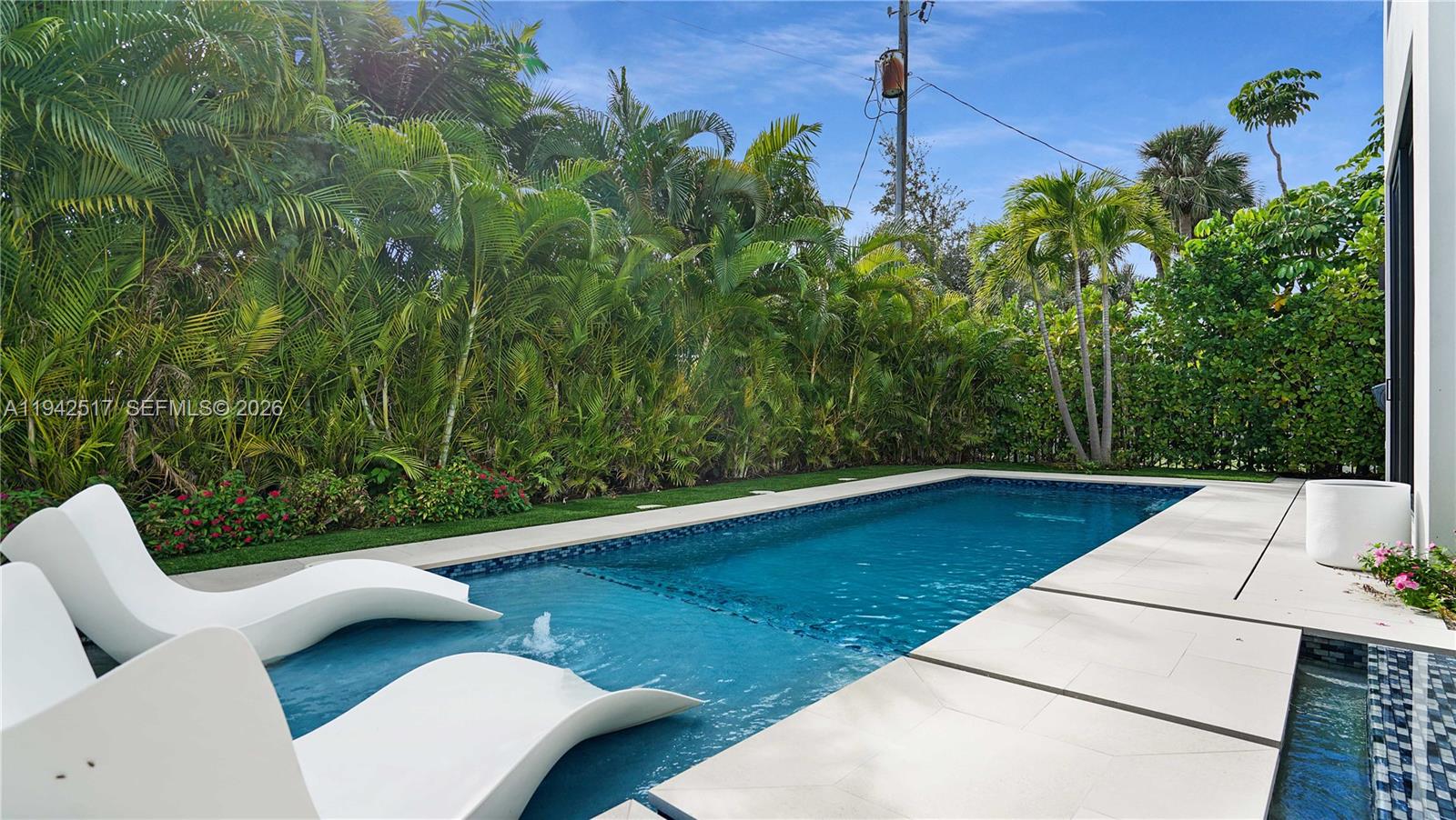 LEFT BANK ESTATES - Residential