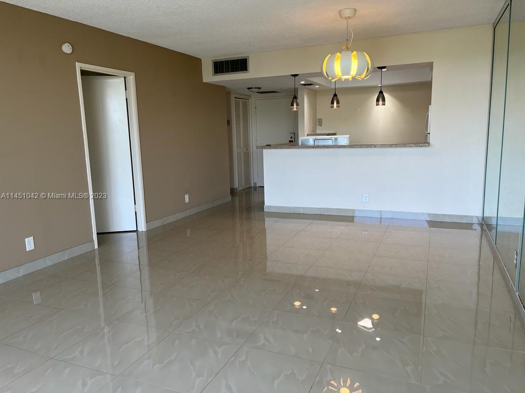 OLYMPUS CONDO PHASE - Residential