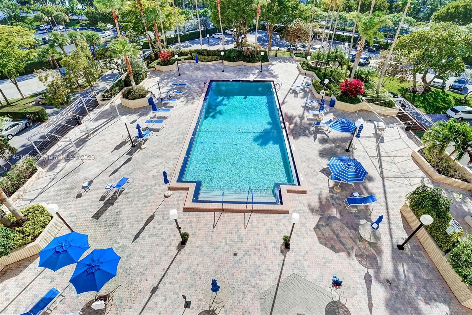 OLYMPUS CONDO PHASE - Residential