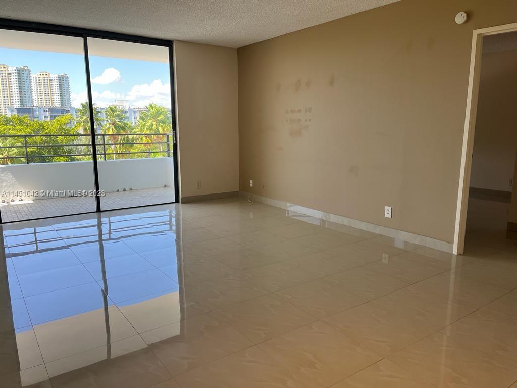 OLYMPUS CONDO PHASE - Residential