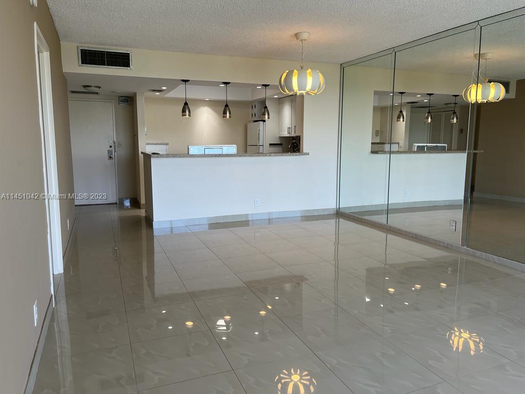 OLYMPUS CONDO PHASE - Residential