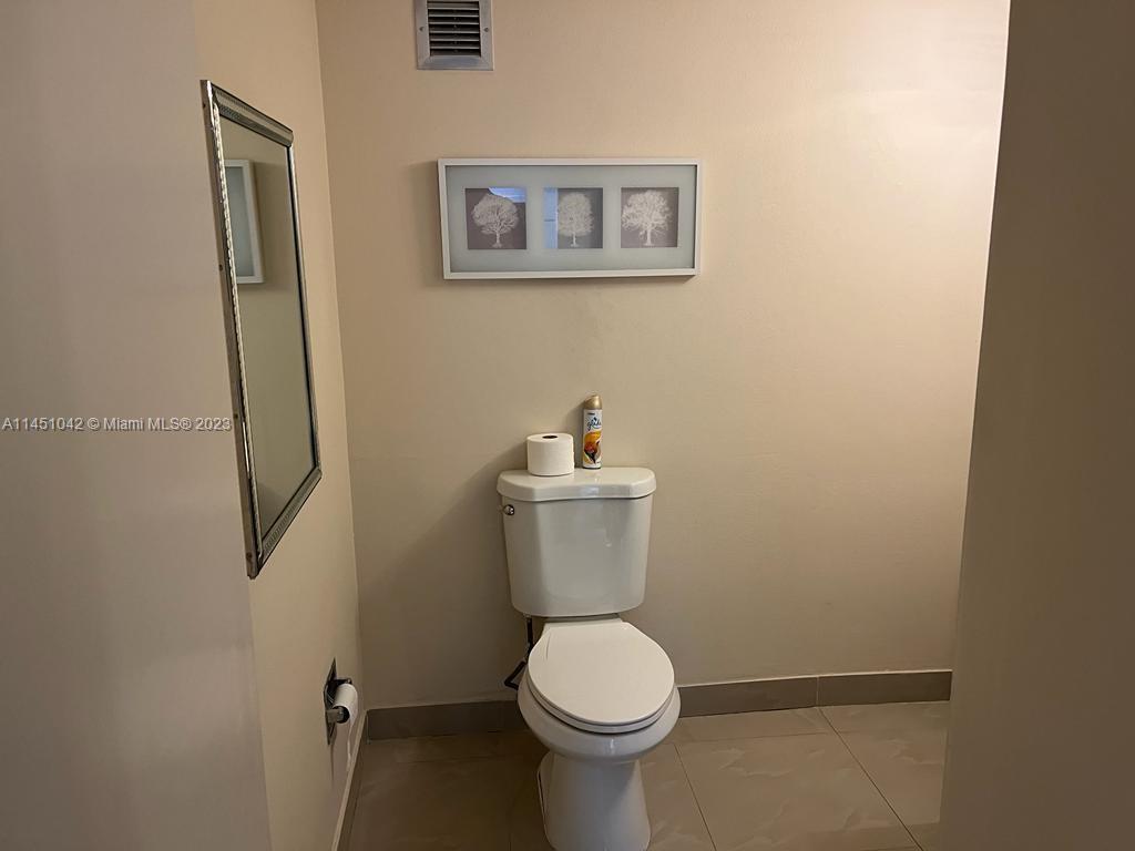 OLYMPUS CONDO PHASE - Residential