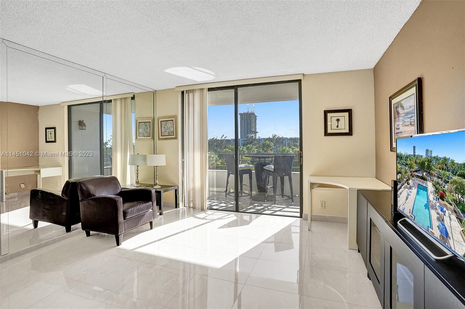 OLYMPUS CONDO PHASE - Residential