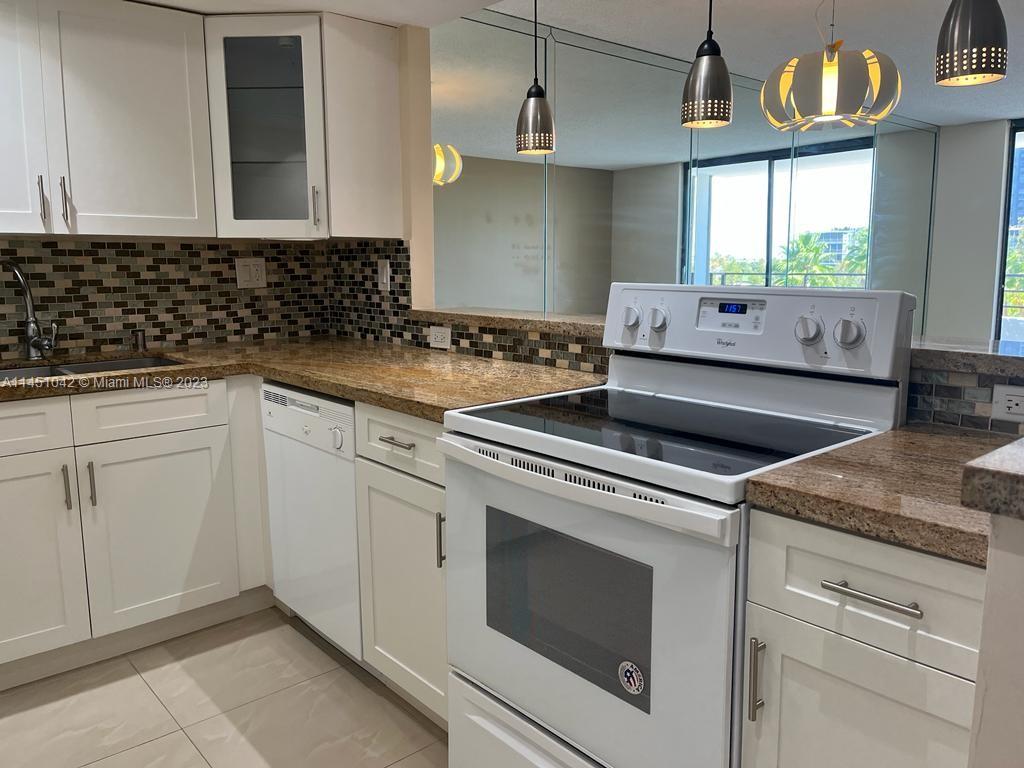OLYMPUS CONDO PHASE - Residential