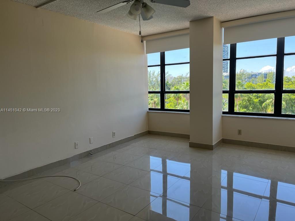 OLYMPUS CONDO PHASE - Residential