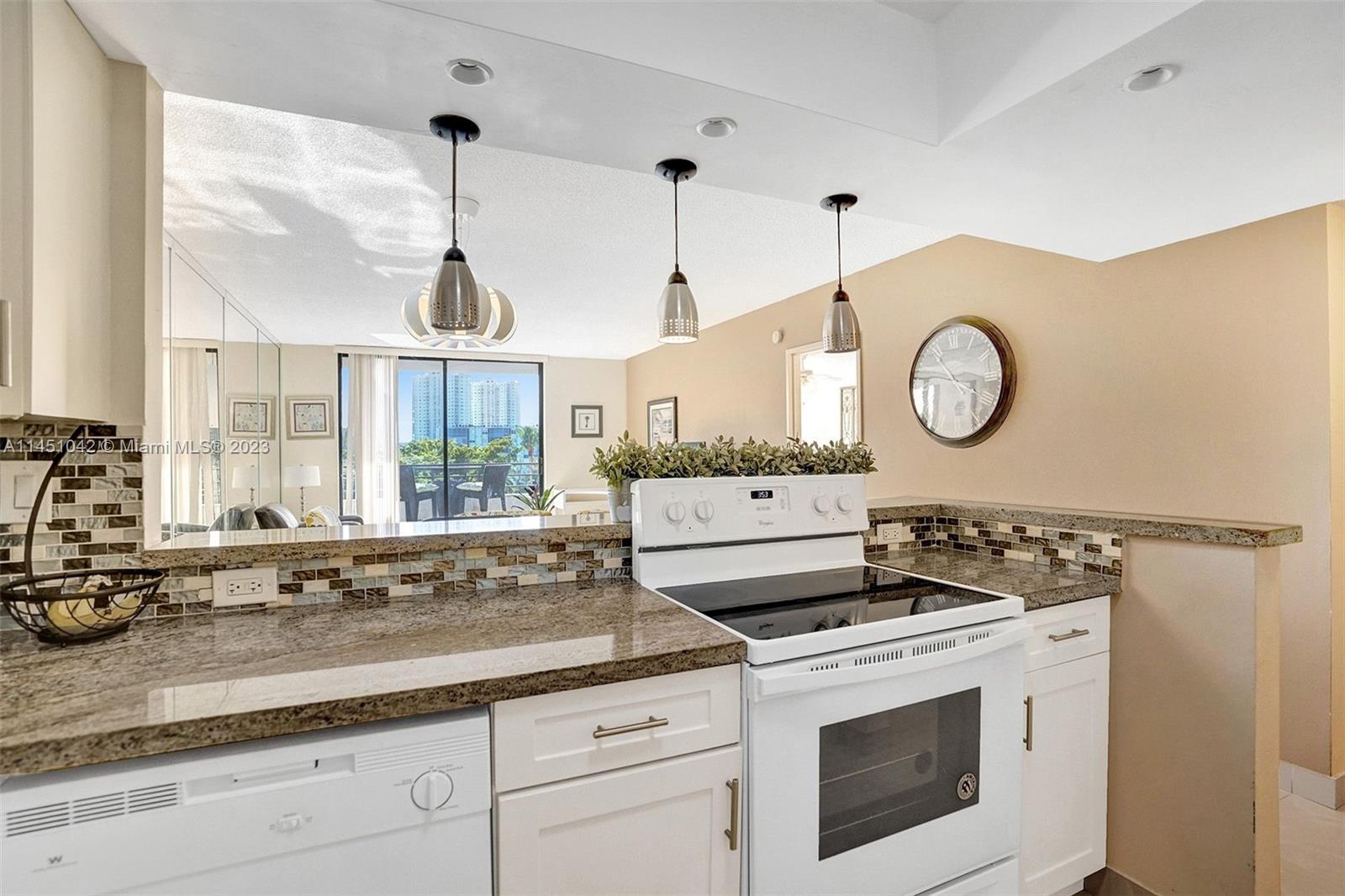 OLYMPUS CONDO PHASE - Residential