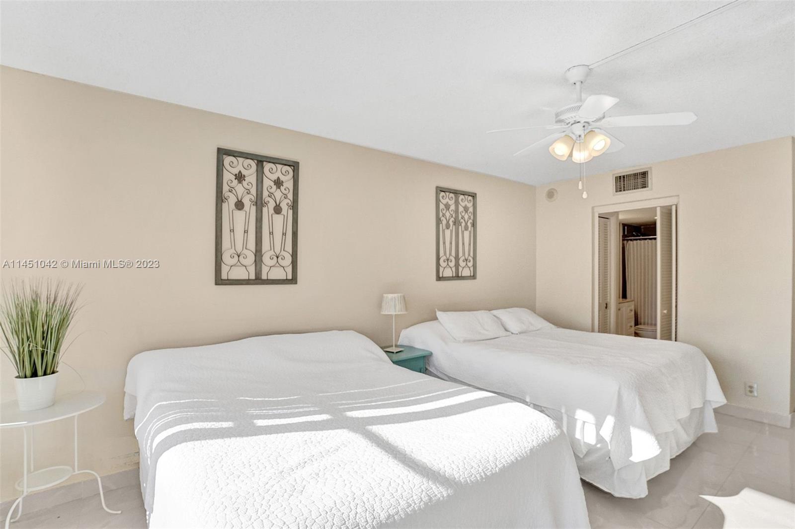 OLYMPUS CONDO PHASE - Residential