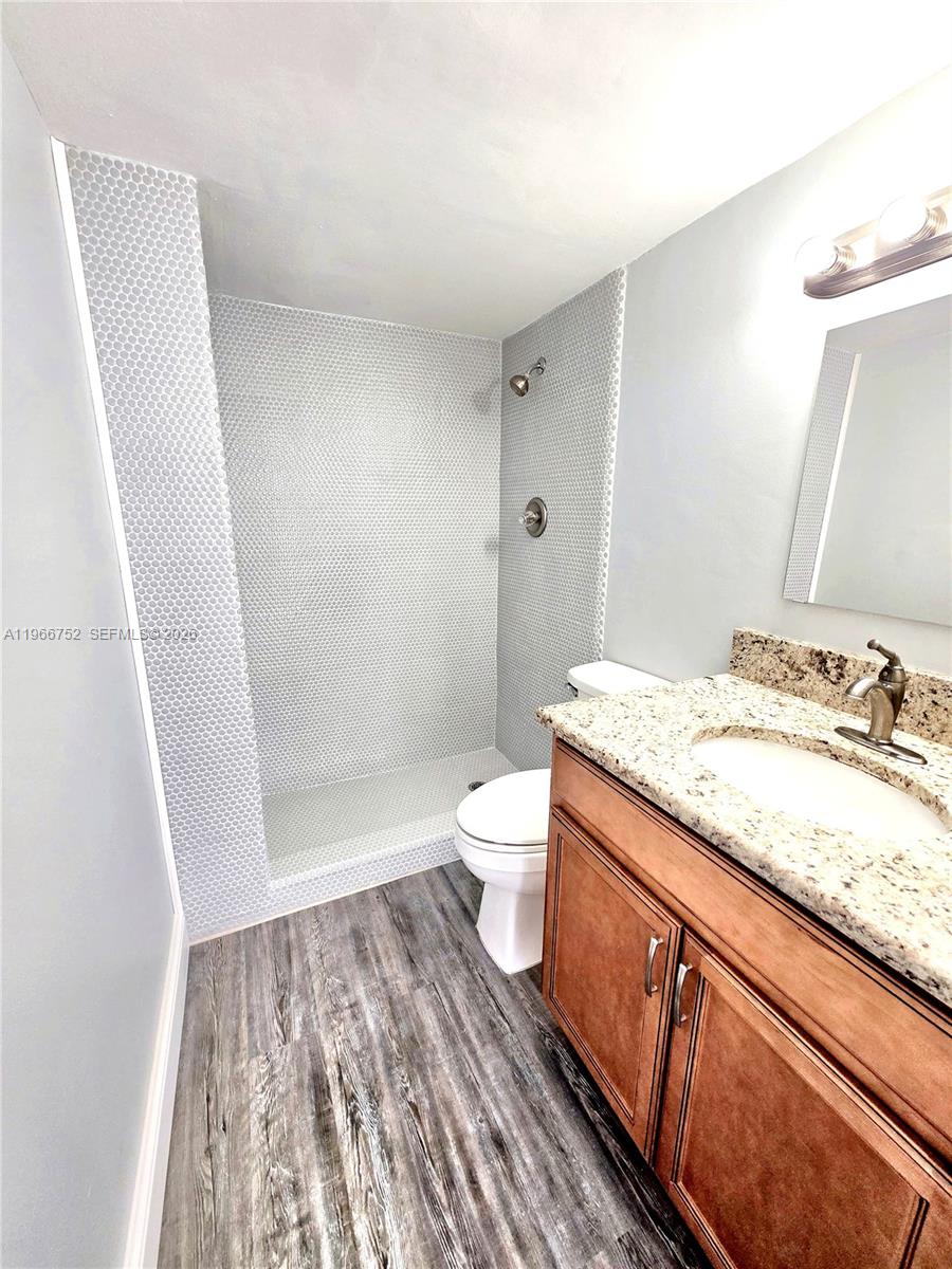 PLAZA OF AMERICAS CONDO P - Residential