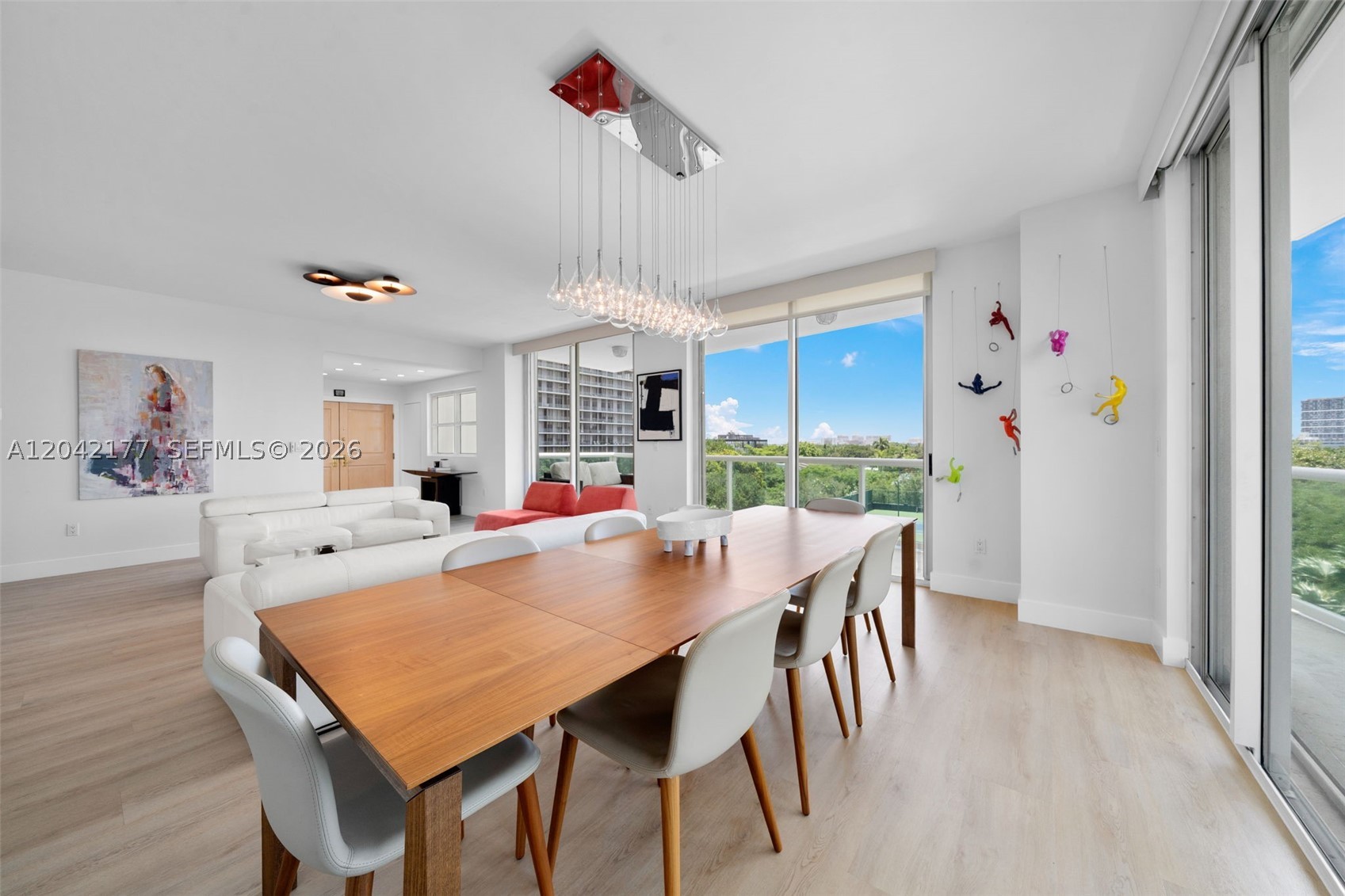 GROVE HILL TOWER CONDO - Residential Lease
