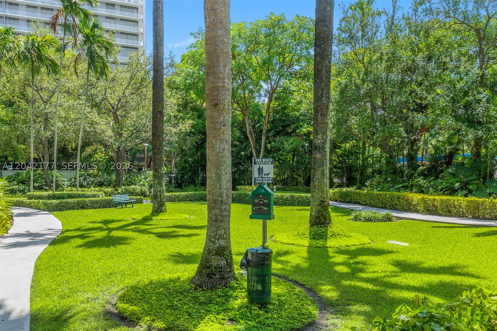 GROVE HILL TOWER CONDO - Residential Lease