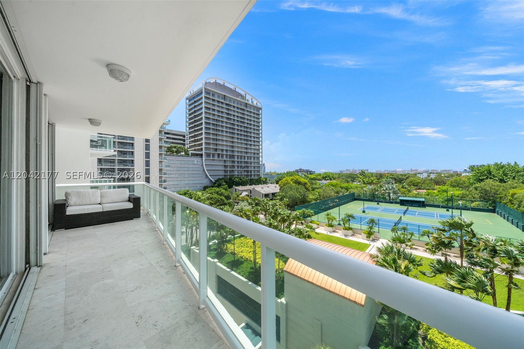 GROVE HILL TOWER CONDO - Residential Lease