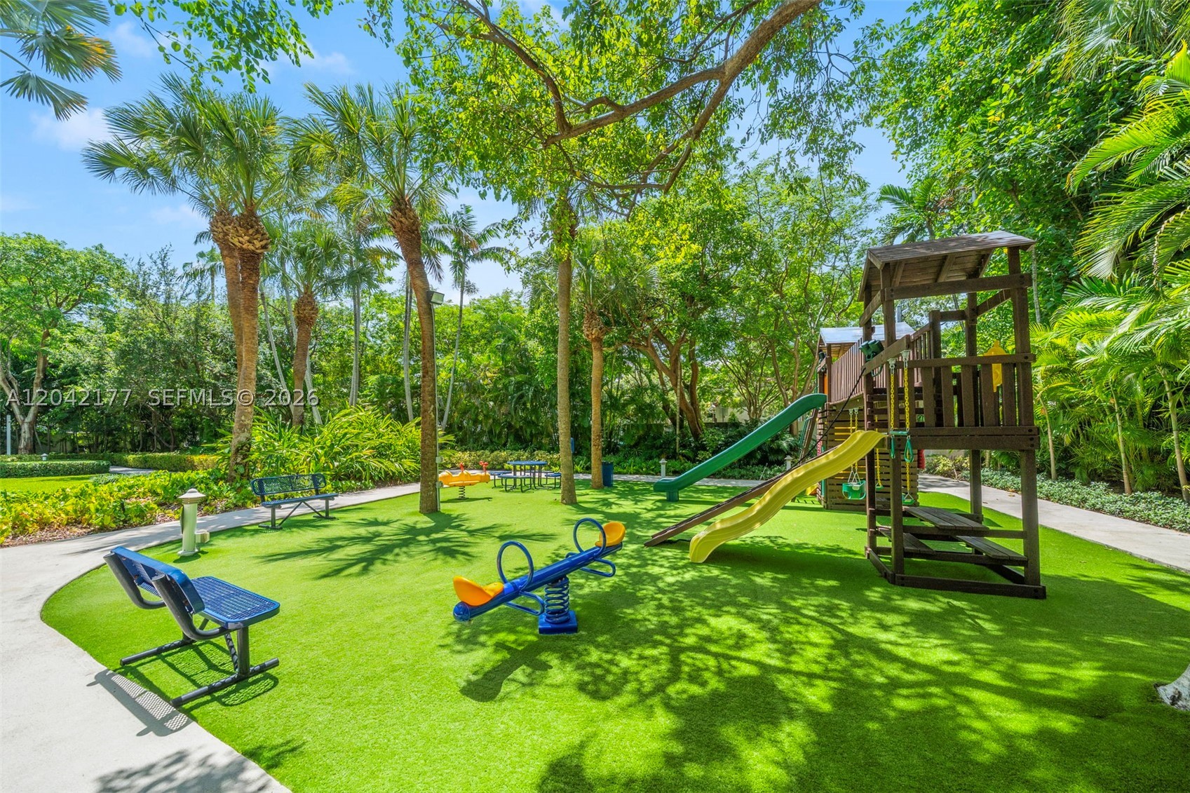GROVE HILL TOWER CONDO - Residential Lease