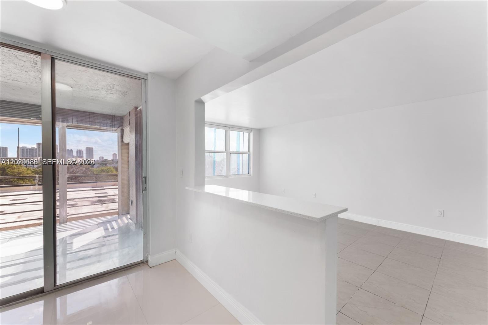 GREYNOLDS PARK CLUB CONDO - Residential