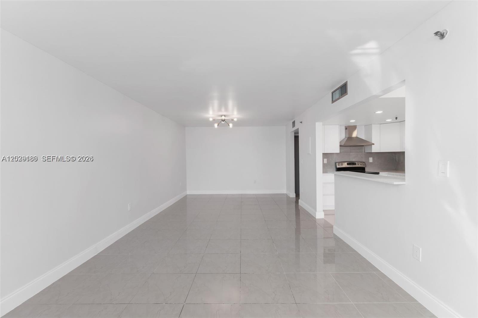 GREYNOLDS PARK CLUB CONDO - Residential