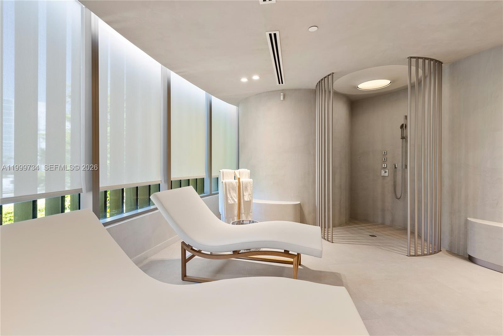 ONDA RESIDENCES - Residential