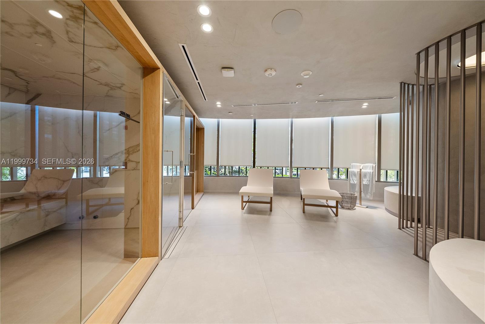 ONDA RESIDENCES - Residential